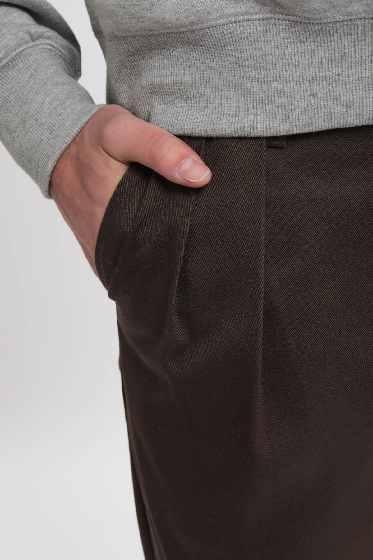 Relaxed Fit Twill Pants