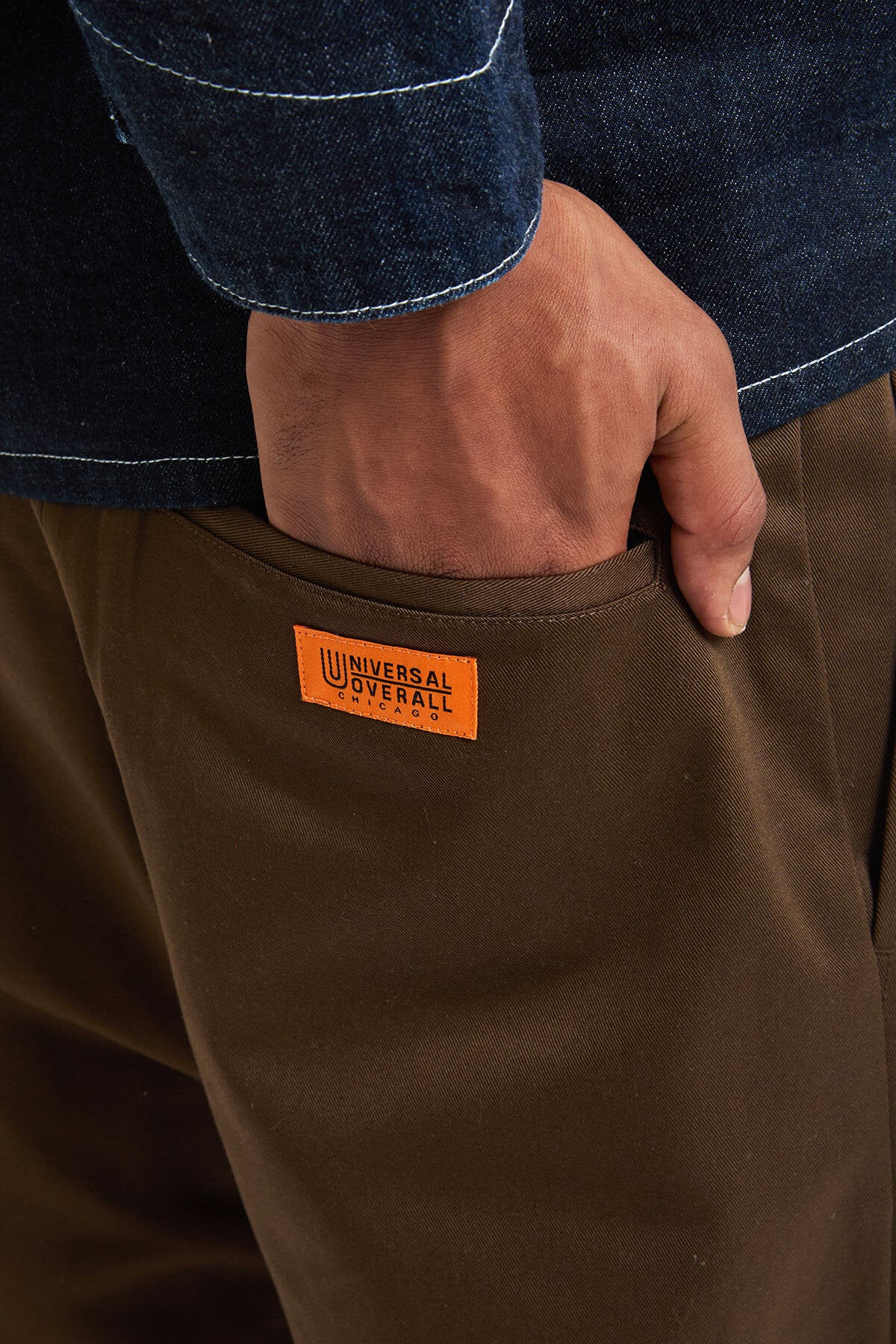 Tuck Tapered Fit Twill Pants