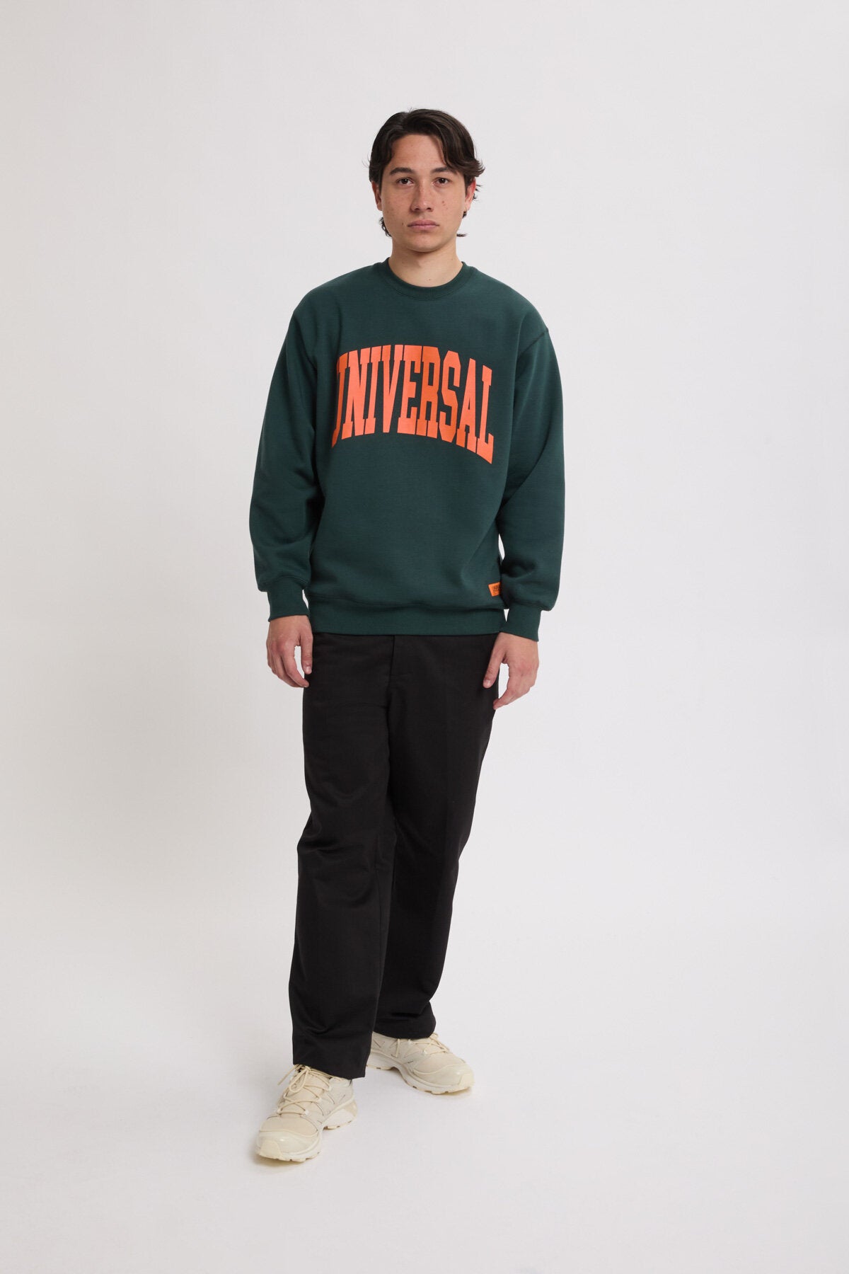 Pantaloni in twill dal taglio classico