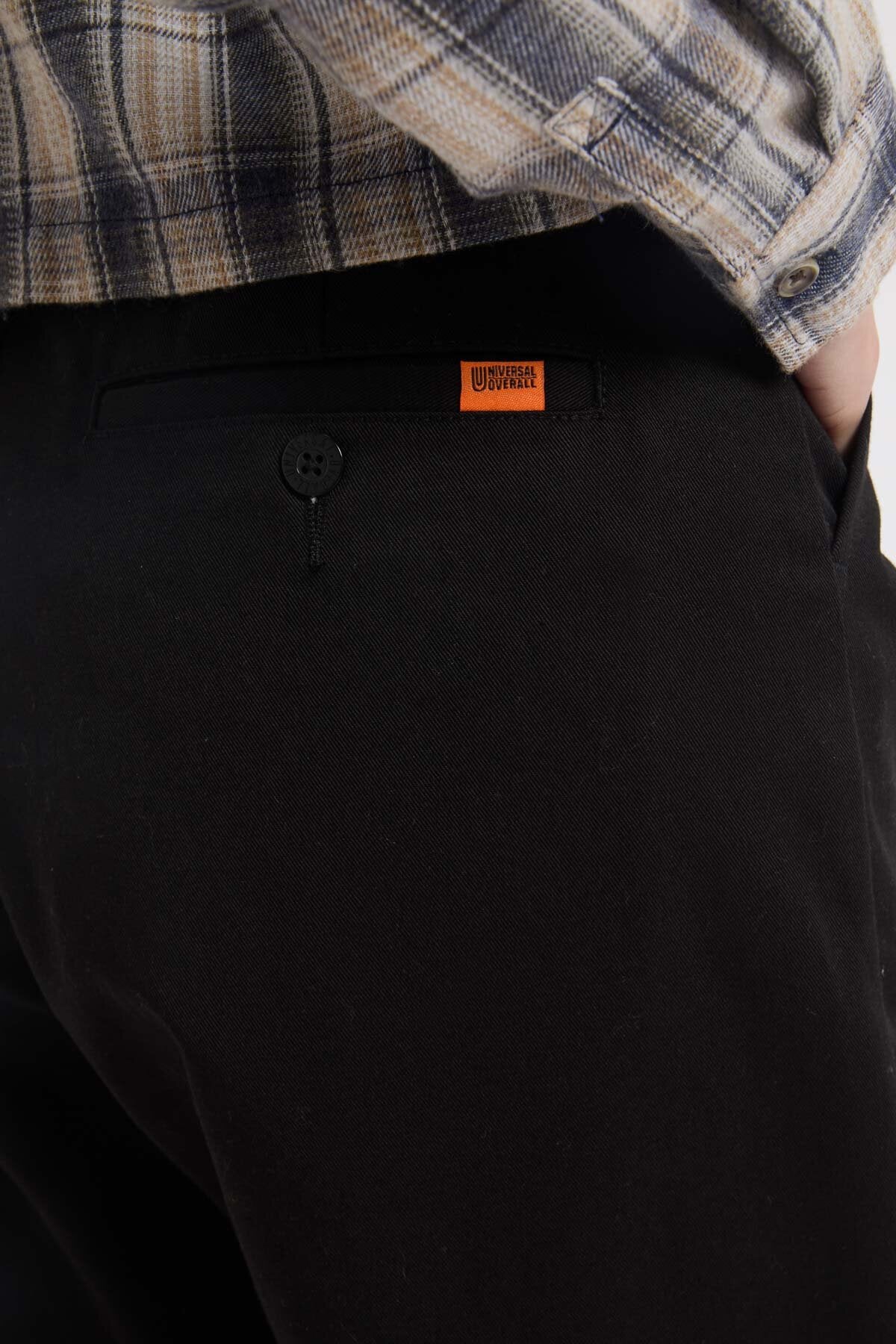 Pantaloni ampi in twill a gamba dritta