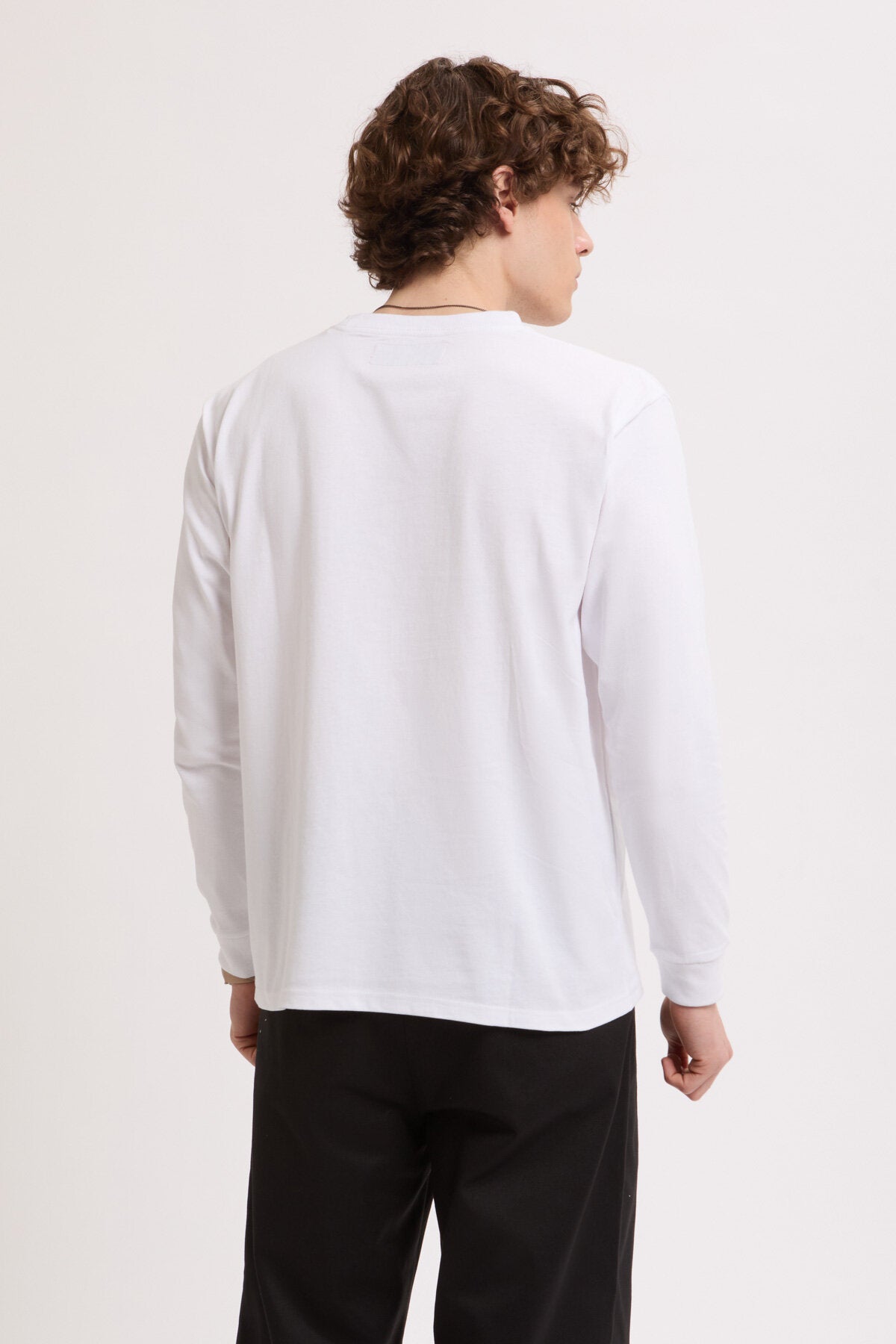 Signature Pocket L/S T-Shirt