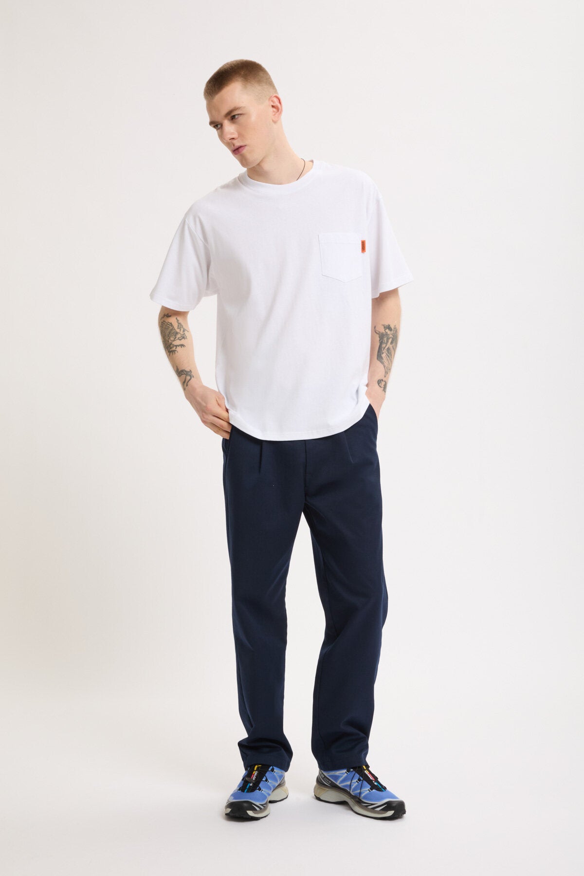 Maglietta a maniche corte con logo sul retro