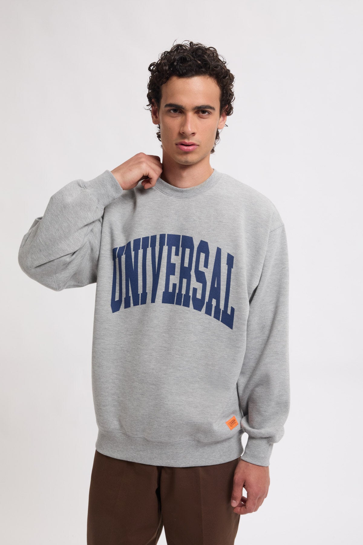Felpa con logo UO